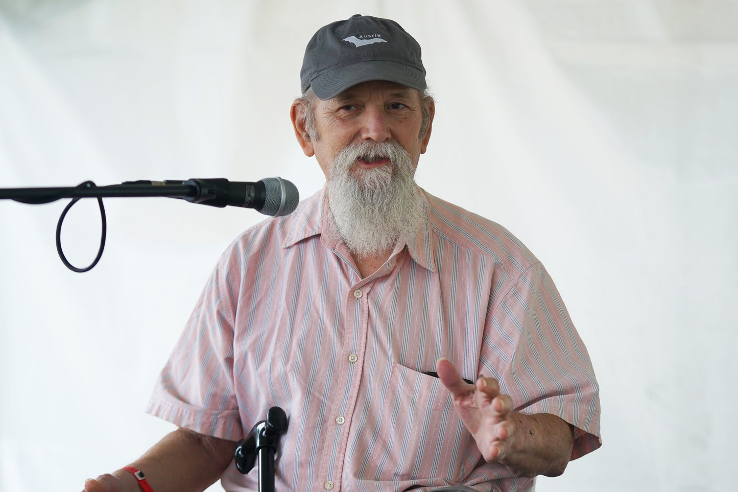 Jim Franklin conducting a workshop at the 2023 Old Settler's Music Festival
